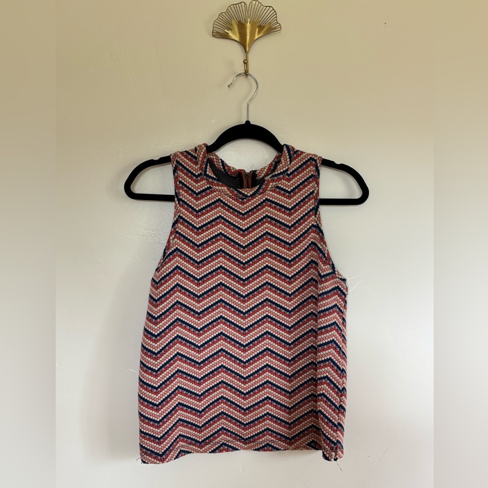 Rare vintage Turkish Zigzag tank | A9